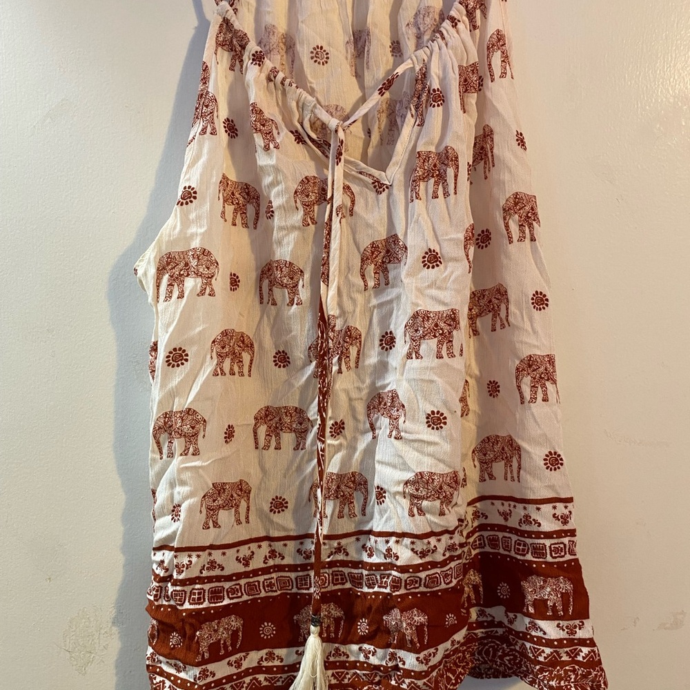BE COOL Cream and Brown Patterned Top